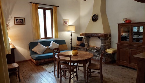 Comfort Cottage, Ensuite, Garden View (Estragon)