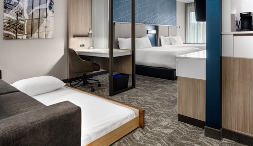 Suite, 2 Queen Beds (Mobility Accessible, Tub)
