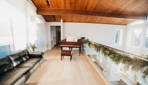 House, Private Bathroom, Ocean View (Mervue Estate)