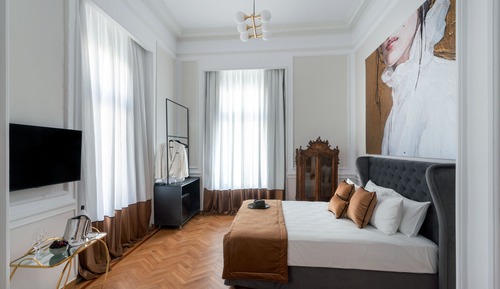 Flair Two - Bedroom Suite