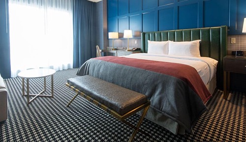 Executive Room, 1 King Bed, Accessible