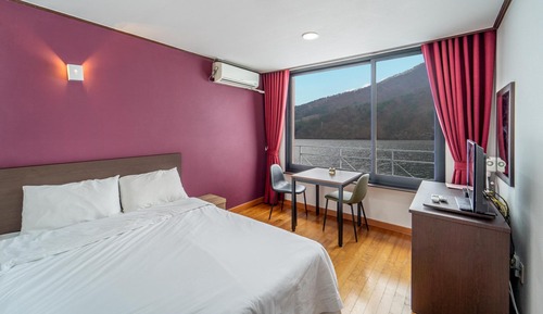 Basic Room, 1 Bedroom (Full Moon 201)