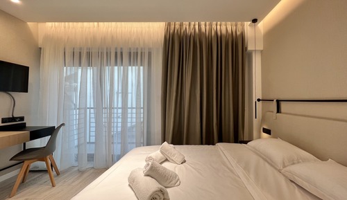 Business Double or Twin Room, Balcony