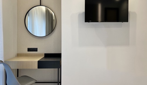 Business Room, Balcony