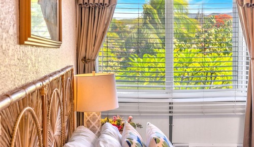 Condo, Balcony, Ocean View (NAP-C37)