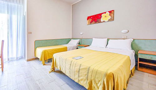 Comfort Triple Room