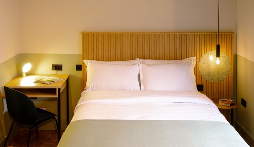 Classic Double Room, Bathtub, City View