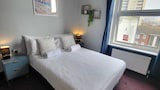 Double Room, Private Bathroom (Room 3)