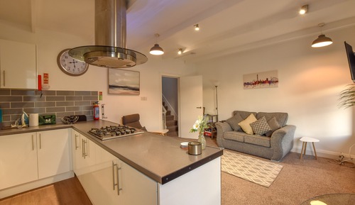 Luxury Apartment, Private Bathroom