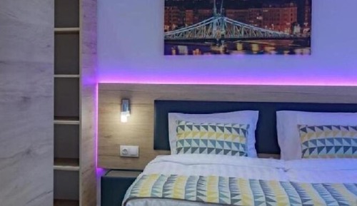 Executive Triple Room (Sofa)
