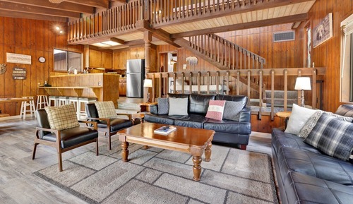 House, Multiple Beds, Fireplace, Mountain View (121)