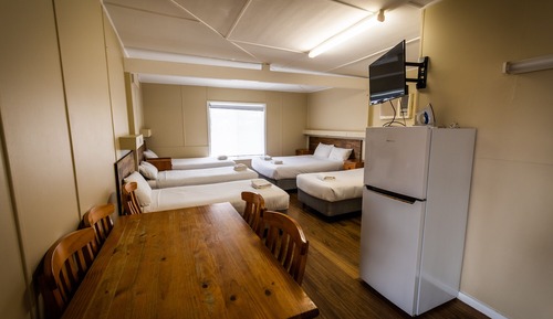 Family Room for 6