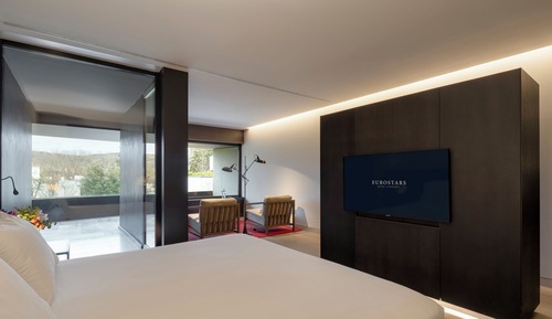 Grand Room (Deluxe 1 pax)