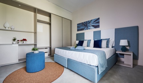 Classic Triple Room (2 adults + 1 child)