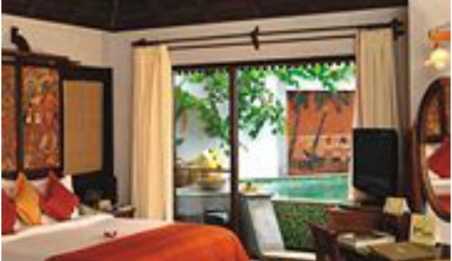 Deluxe Room, 1 King Bed (Heritage Lake View Villa with Private)