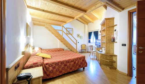 Family Room, 1 Bedroom, Private Bathroom, Annex Building (Elevator)