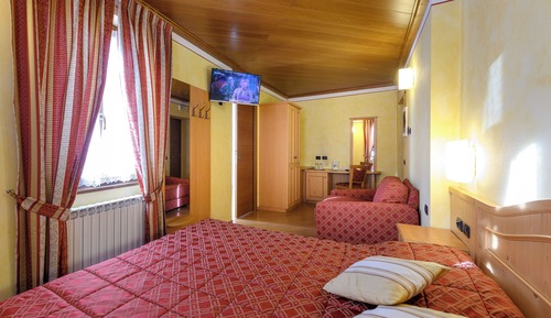 Standard Double Room, Private Bathroom, Annex Building (No Elevator)