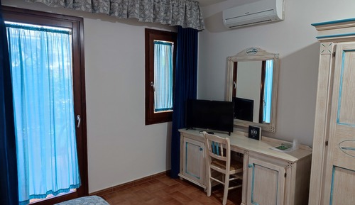 Comfort Room, Accessible