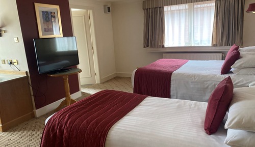 Standard Room, Multiple Beds, Non Smoking
