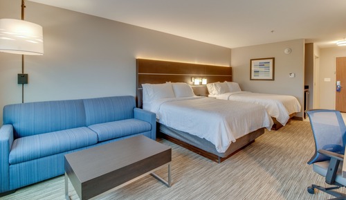 Suite, Multiple Beds