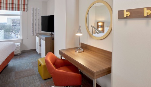 Room, 1 King Bed, City View
