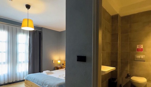 Deluxe Room, City View