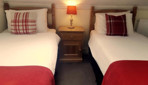 Standard Twin Room, Shared Bathroom