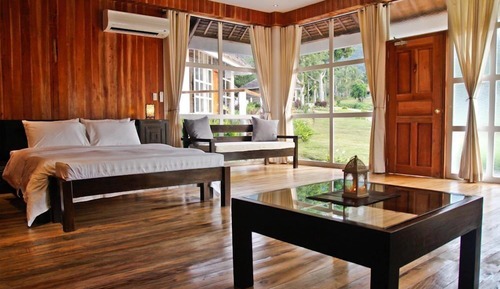 Deluxe Villa