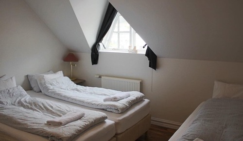 Basic Triple Room