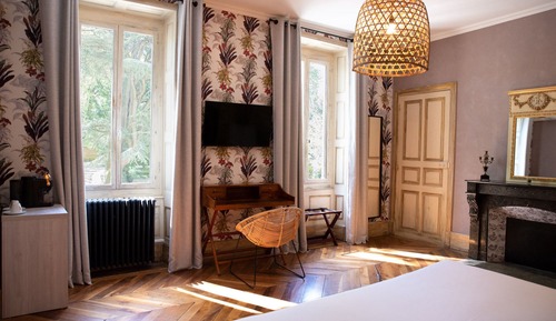 Room (Musset)