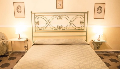 Double or Twin Room with Extra Bed (Zia Elena)