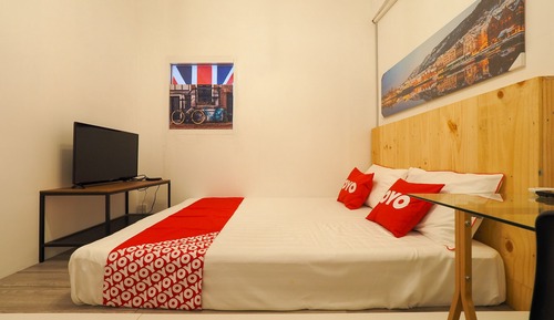 Premium Double Room, Shared Bathroom