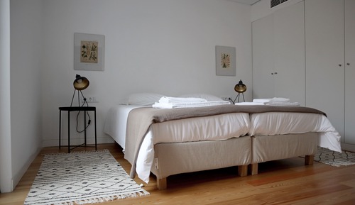 House, 2 Bedrooms (West)