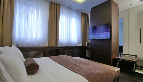 Superior Suite