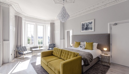 Large Apartment