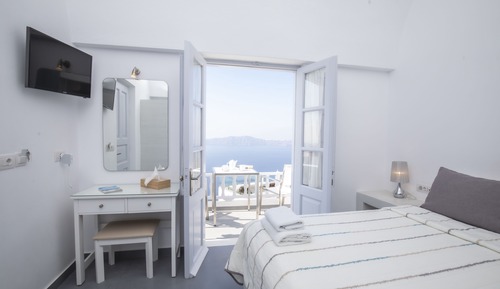 Superior Studio (Caldera View)