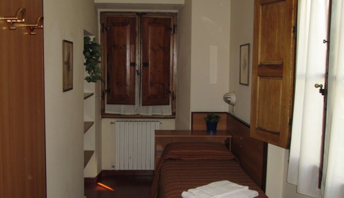 Basic Single Room, 1 Twin Bed, Courtyard Area