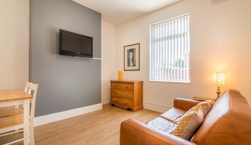 PLATFORM Port Area Apartment 1
