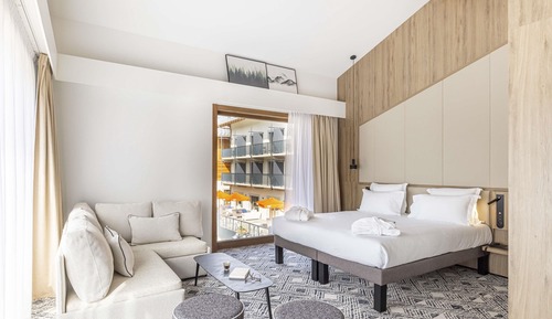 Executive Suite, 1 Double Bed with Sofa bed, Balcony