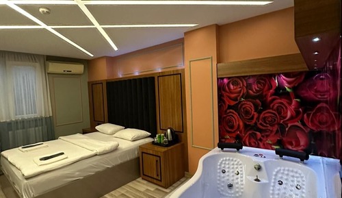 Romantic Double Room