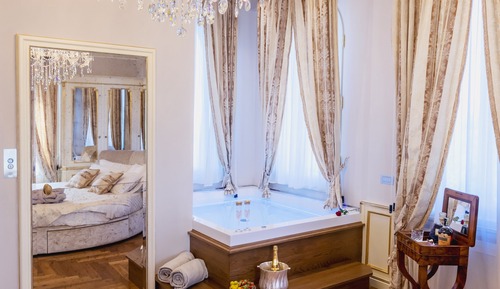 Romantic Suite, Valley View (Torretta)