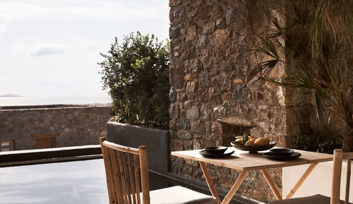 Amyth Sea View Pool Suite