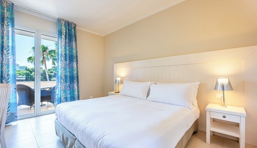 Double Room Single Use (Lato Piscina)
