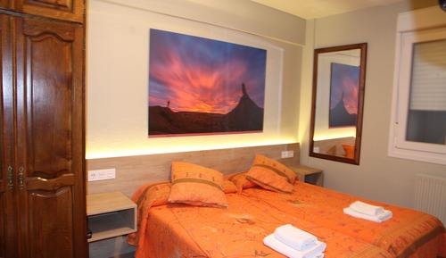 Economy Double or Twin Room with Private Bathroom