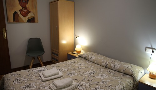 Economy Single Room, Shared Bathroom
