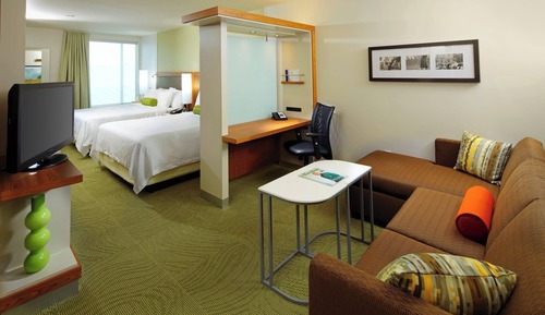 Studio, Multiple Beds (Mobility/Hearing Accessible, Tub)