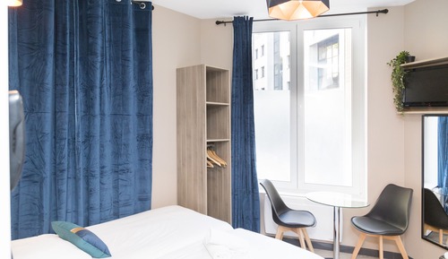 Studio, 2 Twin Beds (2 pax, 106 rue de Paris)