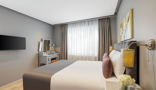 Superior Suite