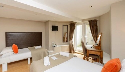 Triple Room, Ensuite