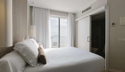 Double or Twin Room, Balcony, Sea View